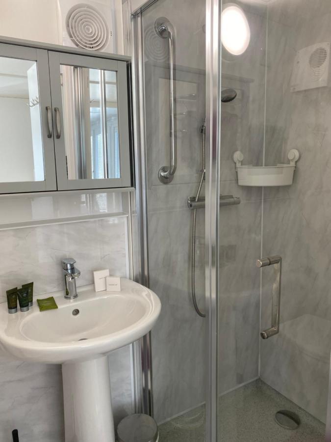 ברמאות' Talybont Bed And Breakfast מראה חיצוני תמונה
